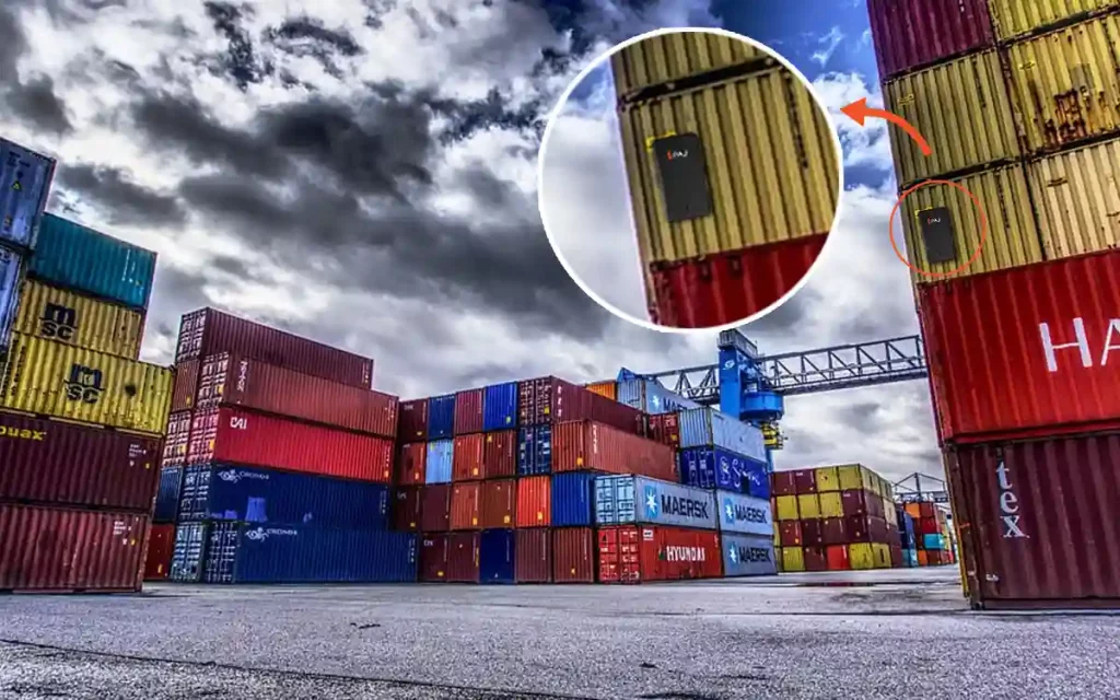 gps tracker on containers ready for shipping