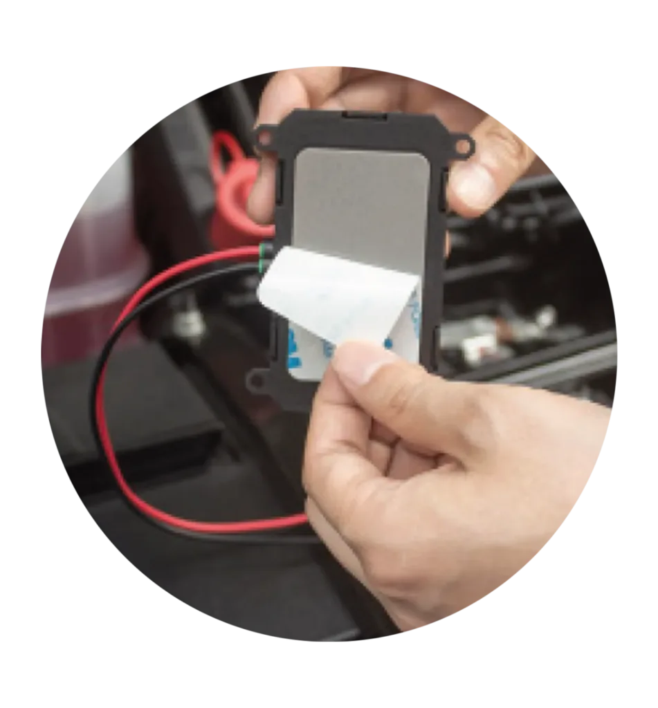 vehicle tracker equipment