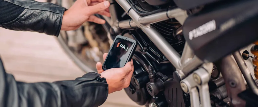 installing GPS tracker in motorcycle