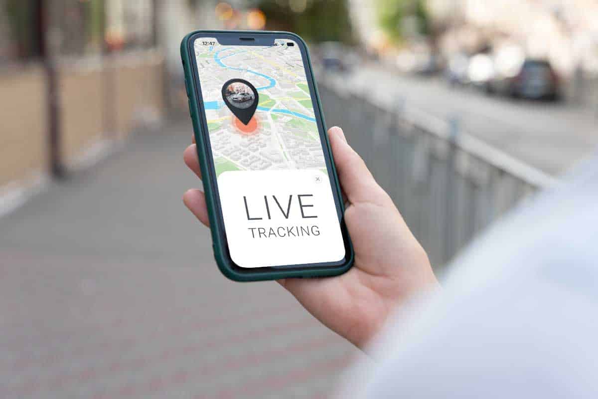 Live tracking for car. benefits of gps tracker for car