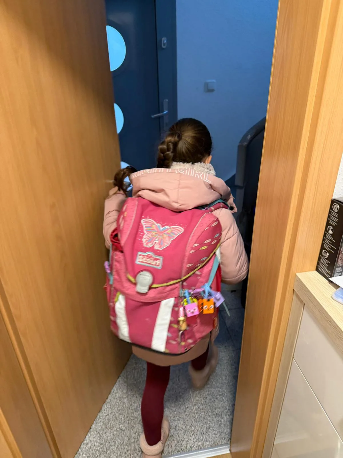 PAJ stories People finder Mavadoni